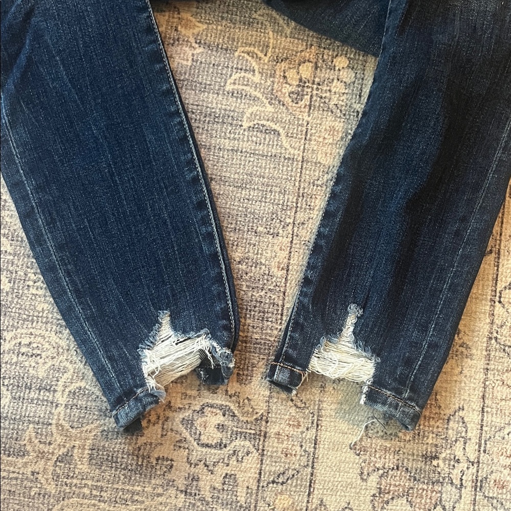 Buckle Dark Wash Distressed Skinny Jeans - Picture 3 of 7